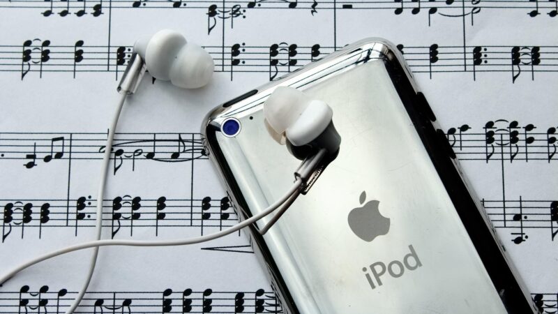 Apple discontinues its latest iPod model