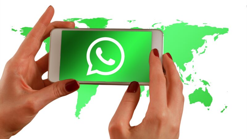 This is what you should do if you receive a message from a stranger on WhatsApp