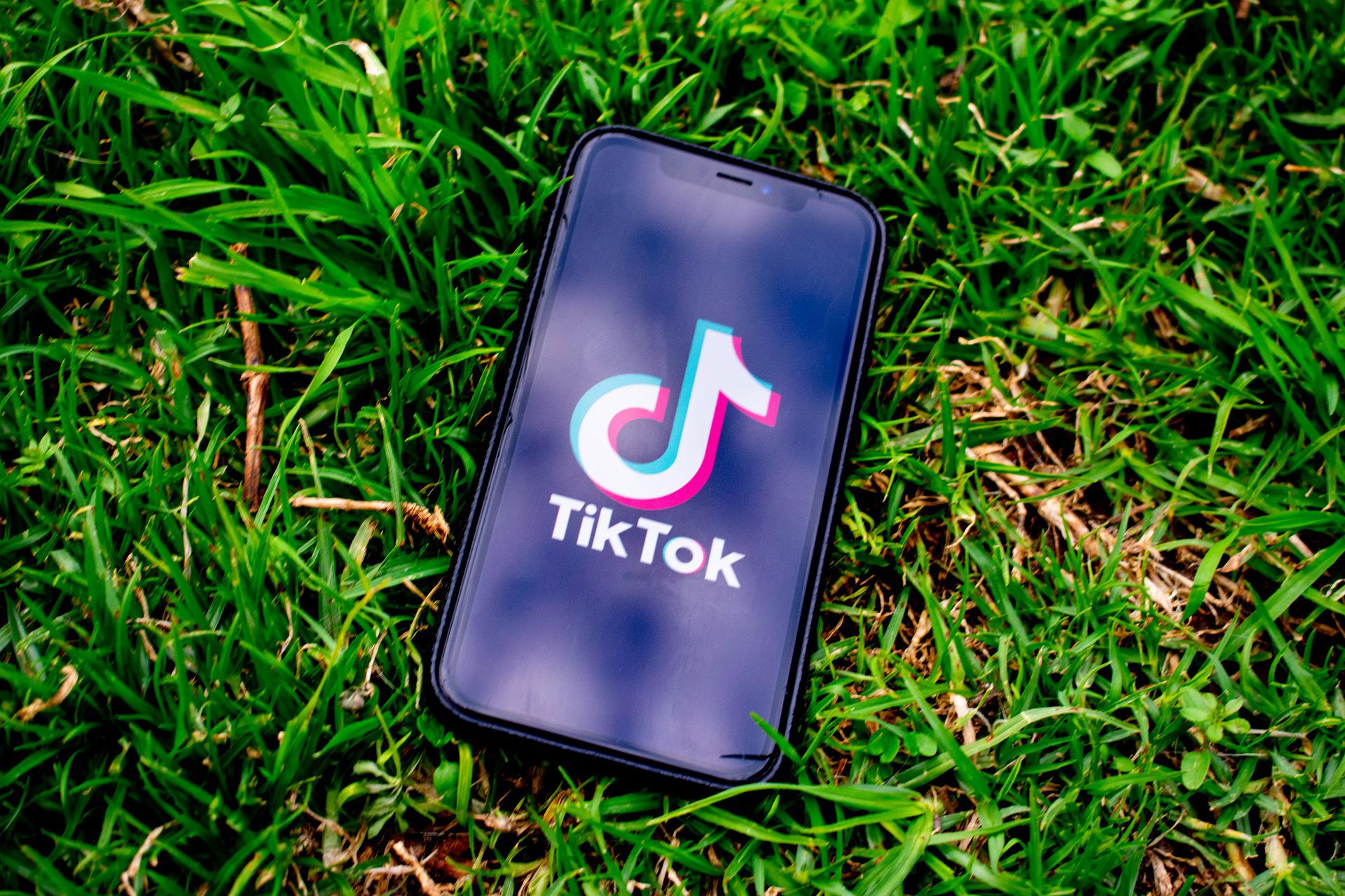 How to report offensive comments on TikTok